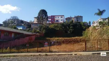 Imagem do anúnio: Vendo terreno / lote / condomínio em Caçador , Santa Catarina no bairro Berger