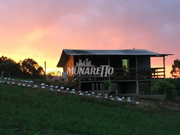 Imagem do anúnio: Vendo casa em Marcelino Ramos , Rio Grande do Sul no bairro Estreito