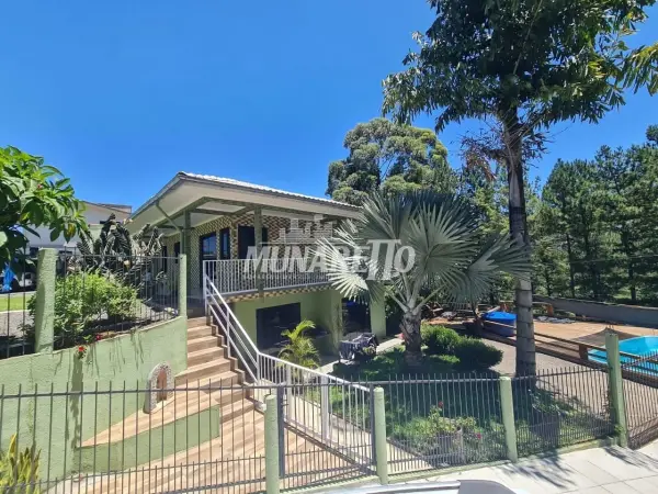 Imagem do anúnio: Vendo casa em Concórdia , Santa Catarina no bairro Centro
