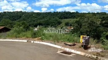 Imagem do anúnio: Vendo terreno / lote / condomínio em Ipira , Santa Catarina no bairro Centro