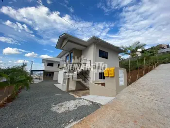 Imagem do anúnio: Vendo casa em Concórdia , Santa Catarina no bairro Itaíba