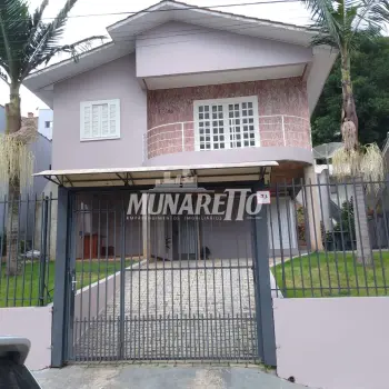Imagem do anúnio: Alugo casa em Concórdia , Santa Catarina no bairro Vista Alegre