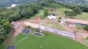 Imagem do anúncio: Vendo fazenda / sítio / chácara em Concórdia , Santa Catarina no bairro Linha Presidente Juscelino