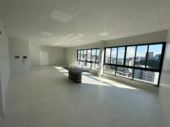 Imagem do anúncio: Alugo conjunto comercial / sala em Concórdia , Santa Catarina no bairro Centro