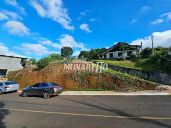 Imagem do anúnio: Vendo terreno / lote / condomínio em Ipira , Santa Catarina no bairro Dos Estudantes