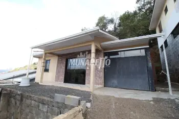 Imagem do anúnio: Vendo casa em Concórdia , Santa Catarina no bairro Gruta
