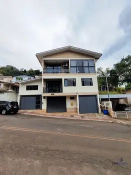 Imagem do anúnio: Vendo casa em Herval D'Oeste , Santa Catarina no bairro Centro