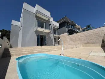 Imagem do anúnio: Vendo casa em Videira , Santa Catarina no bairro Cibrazém