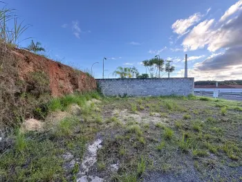 Imagem do anúnio: Vendo terreno / lote / condomínio em Videira , Santa Catarina no bairro Sesi