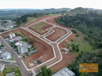 Imagem do anúnio: Vendo terreno / lote / condomínio em Joaçaba , Santa Catarina no bairro Clara Adélia