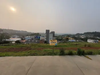 Imagem do anúnio: Vendo terreno / lote / condomínio em Joaçaba , Santa Catarina no bairro Loteamento Reserva dos Pinheiros