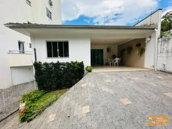 Imagem do anúnio: Alugo casa em Herval D'Oeste , Santa Catarina no bairro Centro