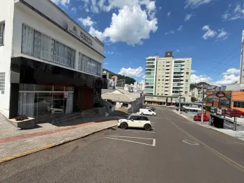 Imagem do anúnio: Alugo conjunto comercial / sala em Joaçaba , Santa Catarina no bairro Centro