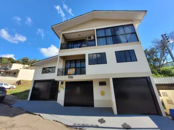 Imagem do anúnio: Vendo casa em Herval D'Oeste , Santa Catarina no bairro Centro