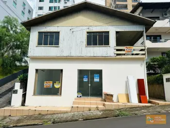 Imagem do anúnio: Vendo casa em Herval D'Oeste , Santa Catarina no bairro Centro