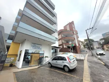 Imagem do anúnio: Alugo conjunto comercial / sala em Joaçaba , Santa Catarina no bairro Centro