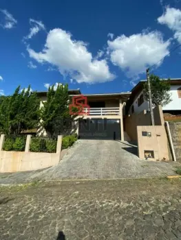 Imagem do anúnio: Vendo casa em Videira , Santa Catarina no bairro São Francisco