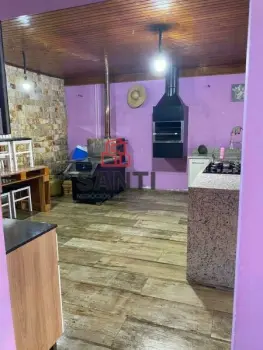 Imagem do anúnio: Vendo casa em Pinheiro Preto , Santa Catarina no bairro Centro