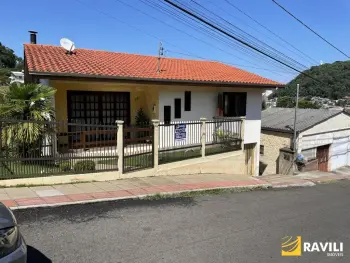 Imagem do anúnio: Vendo ou alugo casa em Herval d Oeste , Santa Catarina no bairro Centro
