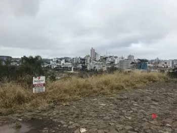 Imagem do anúnio: Vendo terreno / lote / condomínio em Caçador , Santa Catarina no bairro Morro do Amor