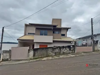 Imagem do anúnio: Vendo casa em Caçador , Santa Catarina no bairro Gioppo