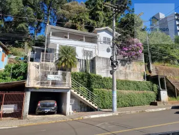 Imagem do anúnio: Vendo casa em Videira , Santa Catarina no bairro Centro