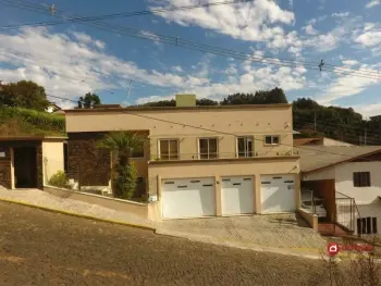 Imagem do anúncio: Vendo casa em Videira , Santa Catarina no bairro Alvorada