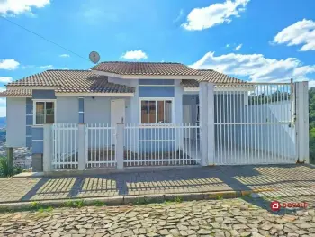 Imagem do anúnio: Vendo casa em Videira , Santa Catarina no bairro São Francisco