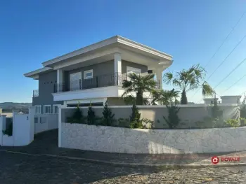 Imagem do anúnio: Vendo casa em Videira , Santa Catarina no bairro Vinhedo