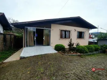 Imagem do anúnio: Vendo casa em Videira , Santa Catarina no bairro Matriz