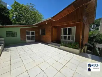 Imagem do anúnio: Vendo casa em Joaçaba , Santa Catarina no bairro Centro