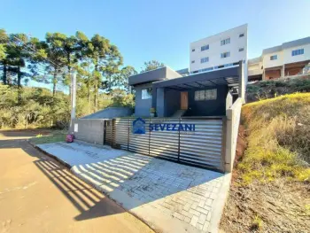 Imagem do anúnio: Vendo casa em Videira , Santa Catarina no bairro Santa Gema