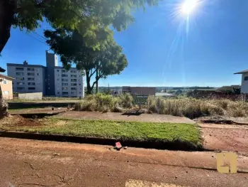 Imagem do anúncio: Vendo terreno / lote / condomínio em Chapecó , Santa Catarina no bairro Efapi