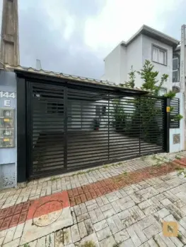 Imagem do anúncio: Vendo casa em Chapecó , Santa Catarina no bairro Desbravador