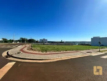 Imagem do anúncio: Vendo terreno / lote / condomínio em Chapecó , Santa Catarina no bairro Efapi