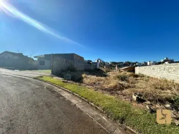 Imagem do anúncio: Vendo terreno / lote / condomínio em Chapecó , Santa Catarina no bairro Efapi