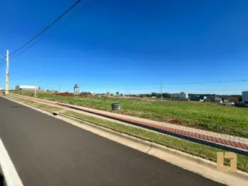 Imagem do anúncio: Vendo terreno / lote / condomínio em Chapecó , Santa Catarina no bairro Efapi