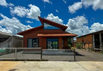 Imagem do anúnio: Vendo casa em Catanduvas , Santa Catarina no bairro Centro