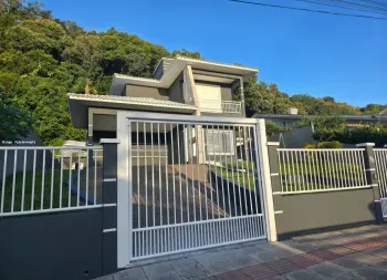 Imagem do anúnio: Vendo casa em Concórdia , Santa Catarina no bairro Salete