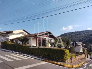 Imagem do anúnio: Vendo casa em Herval D'Oeste , Santa Catarina no bairro São Vicente