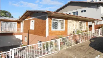 Imagem do anúnio: Vendo casa em Caçador , Santa Catarina no bairro Centro