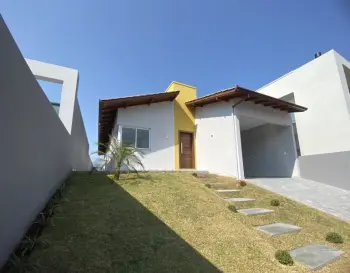 Imagem do anúnio: Vendo casa em Curitibanos , Santa Catarina no bairro Loteamento Ângelo Righes 