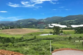 Imagem do anúnio: Vendo terreno / lote / condomínio em Água Doce , Santa Catarina no bairro Centro