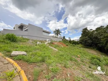 Imagem do anúnio: Vendo terreno / lote / condomínio em Videira , Santa Catarina no bairro Colina Verde