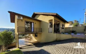 Imagem do anúnio: Vendo casa em Videira , Santa Catarina no bairro São Francisco