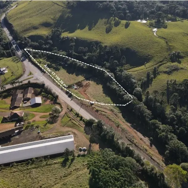Imagem do anúnio: Vendo fazenda / sítio / chácara em Água Doce , Santa Catarina no bairro Interior