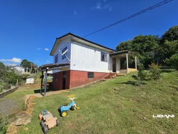 Imagem do anúnio: Vendo casa em Caçador , Santa Catarina no bairro Bom Sucesso
