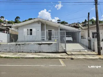 Imagem do anúnio: Vendo casa em Caçador , Santa Catarina no bairro Berger