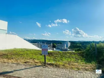 Imagem do anúnio: Vendo terreno / lote / condomínio em Caçador , Santa Catarina no bairro Morro do Amor