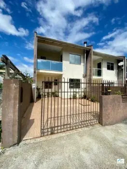 Imagem do anúnio: Vendo casa em Caçador , Santa Catarina no bairro Bom Jesus